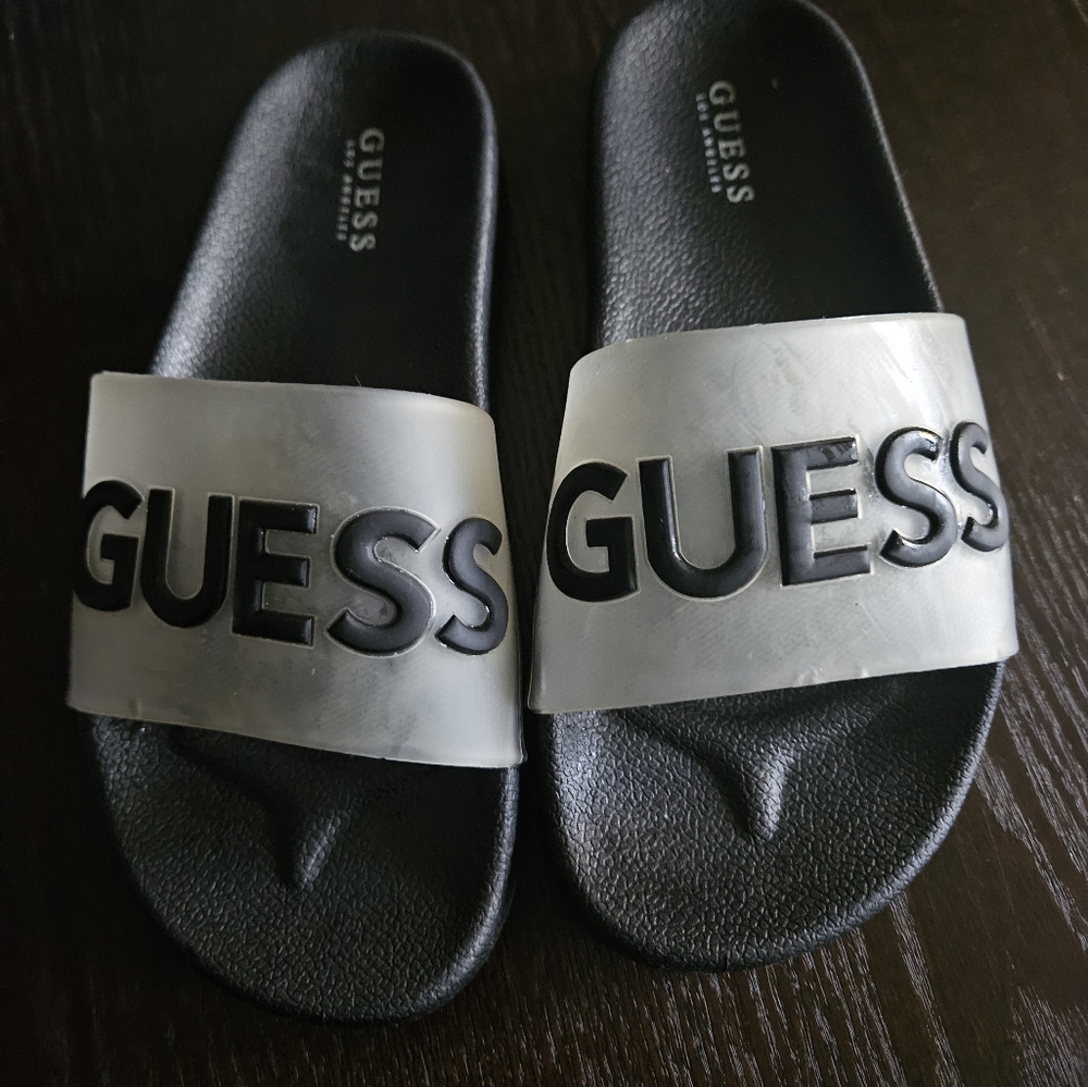 Guess slides